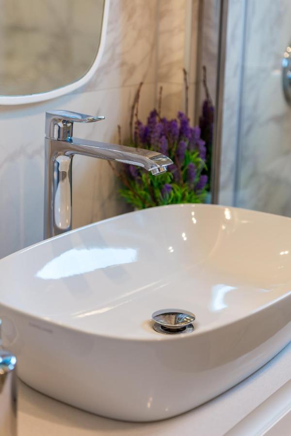 Luxury Apartment Iris Adriatica ***** 오파티아 외부 사진