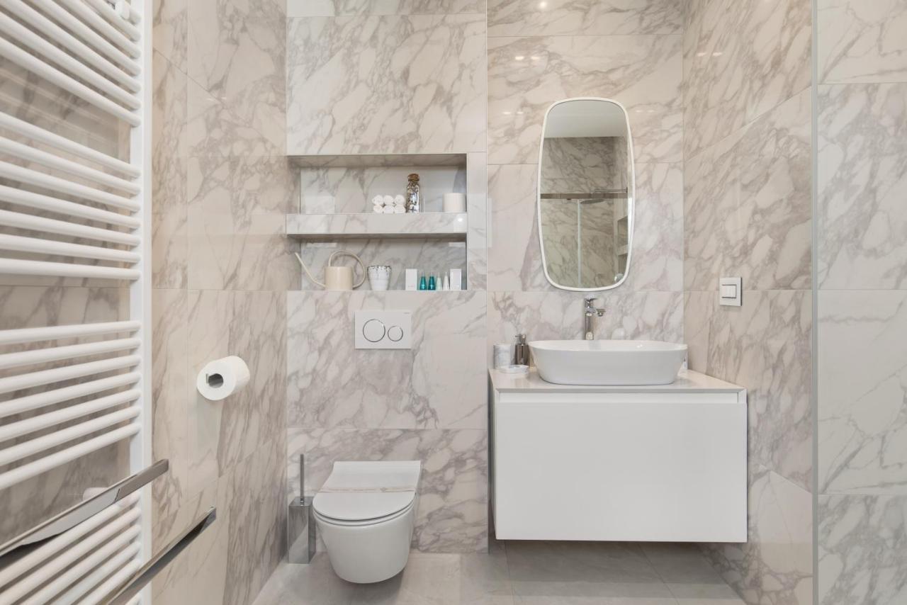 Luxury Apartment Iris Adriatica ***** 오파티아 외부 사진